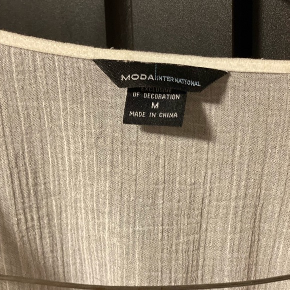 Mode international blouse - Picture 2 of 3